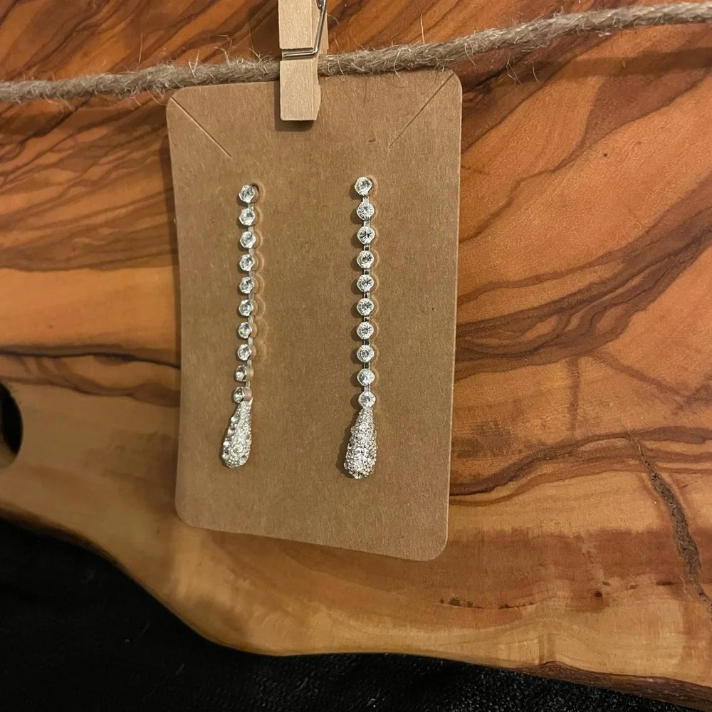 Stunning Silver Crystal Drop Earrings